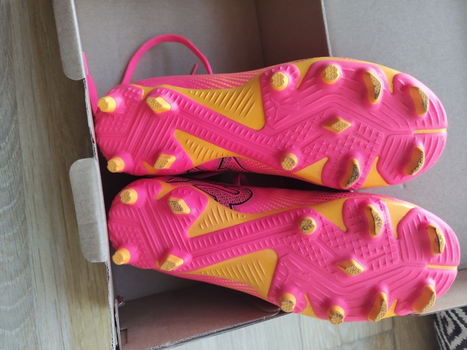 Buty korki Puma r. 32