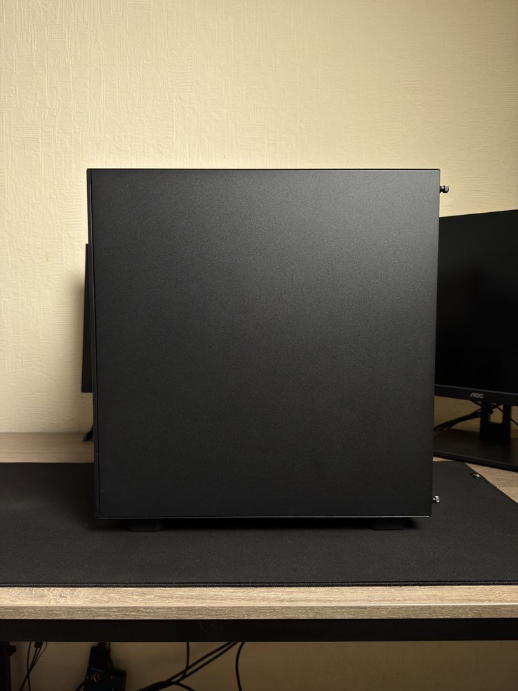 Корпус для ПК NZXT H5 Flow black