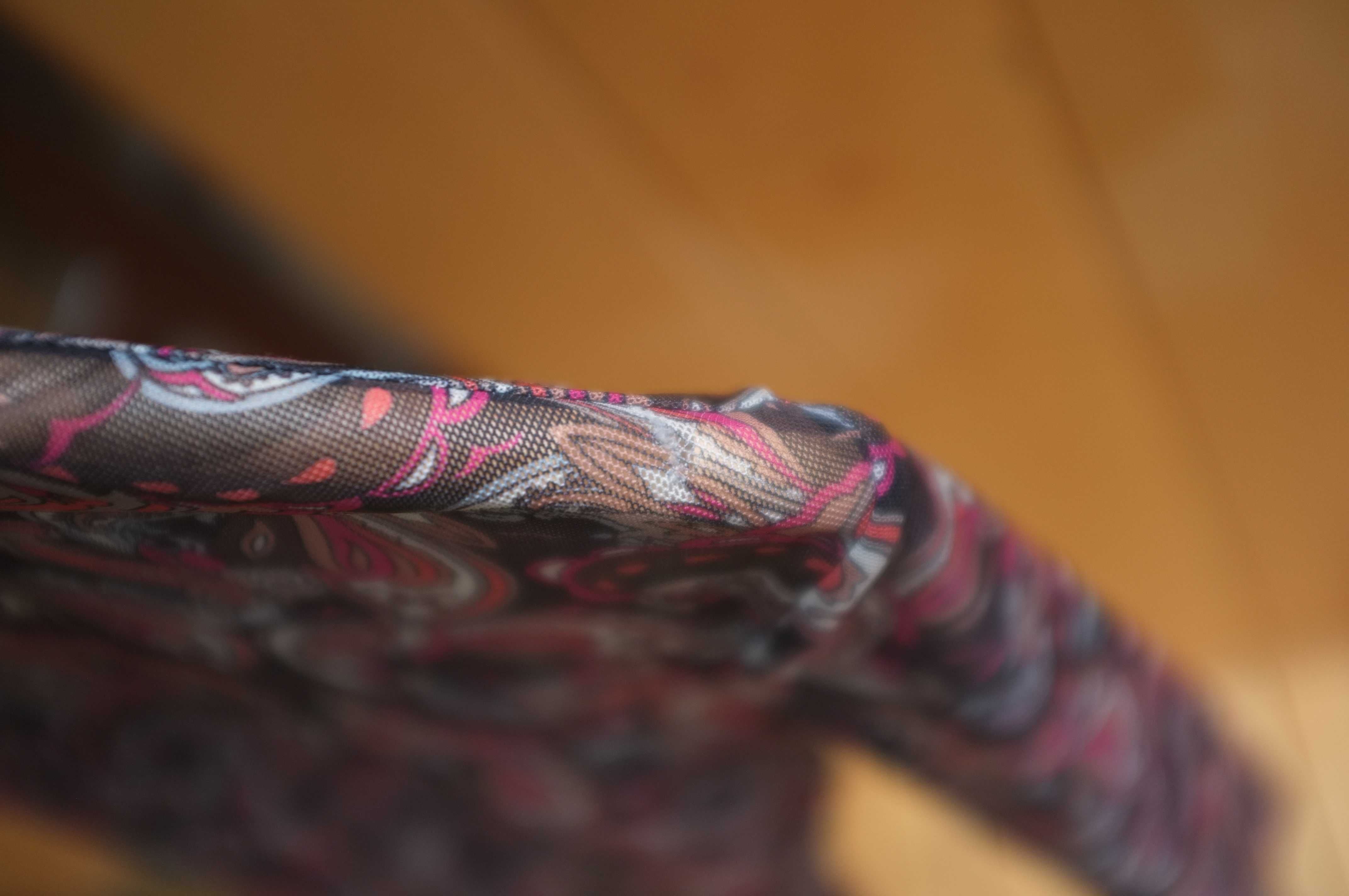 półprzezroczysty golf mesh B. Copenhagen orientalny Paisley siateczka