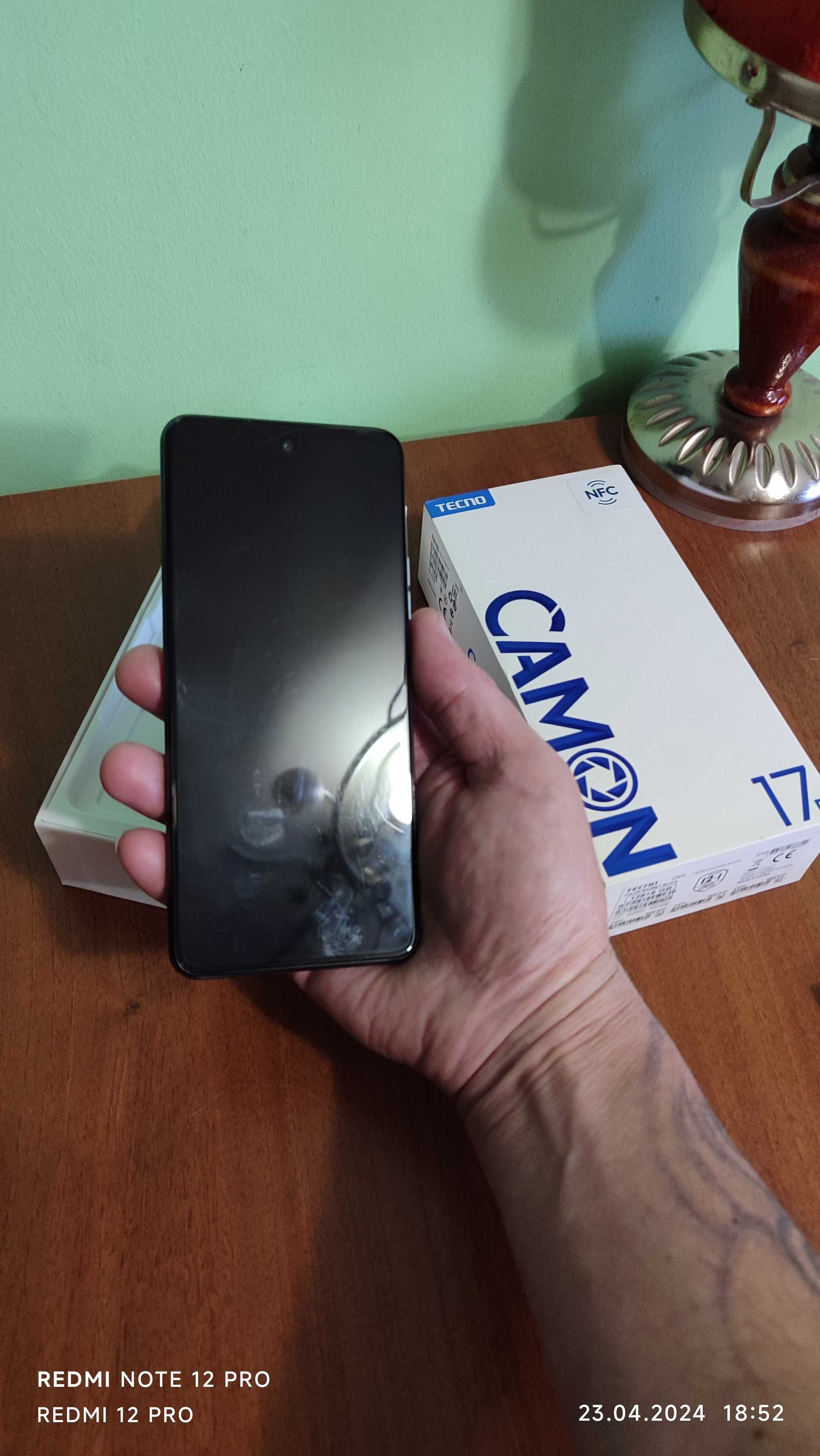 Продам смартфон Tecno Camon 17p 6/128.