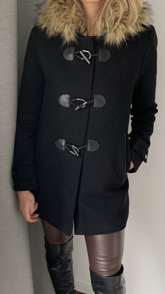 Czarny wełniany płaszcz z kapturem Superdry S