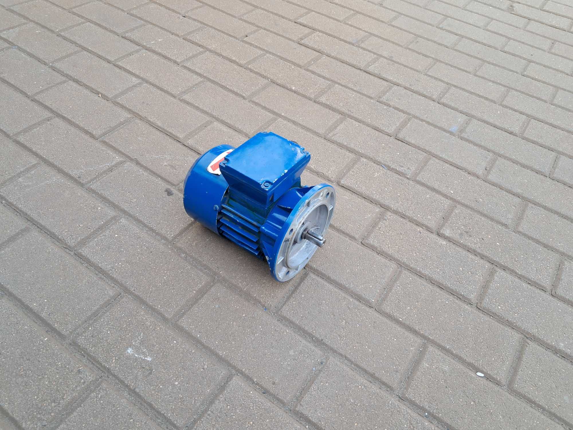 Silnik elektryczny 0,37kw 2780 obrotów wysokoobrotowy. Wysyłka