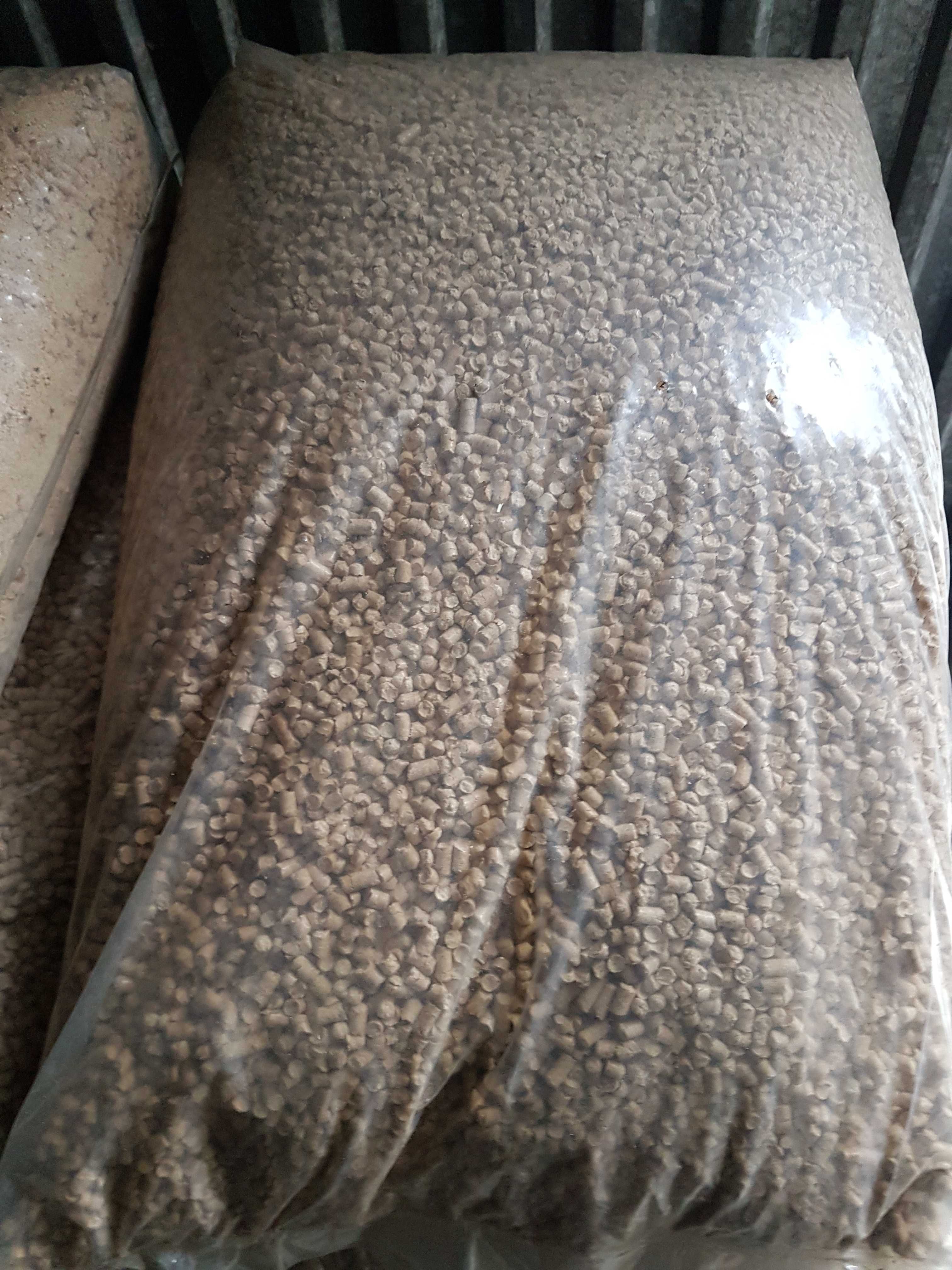 Pellet świerkowy sosnowy 6mm A1