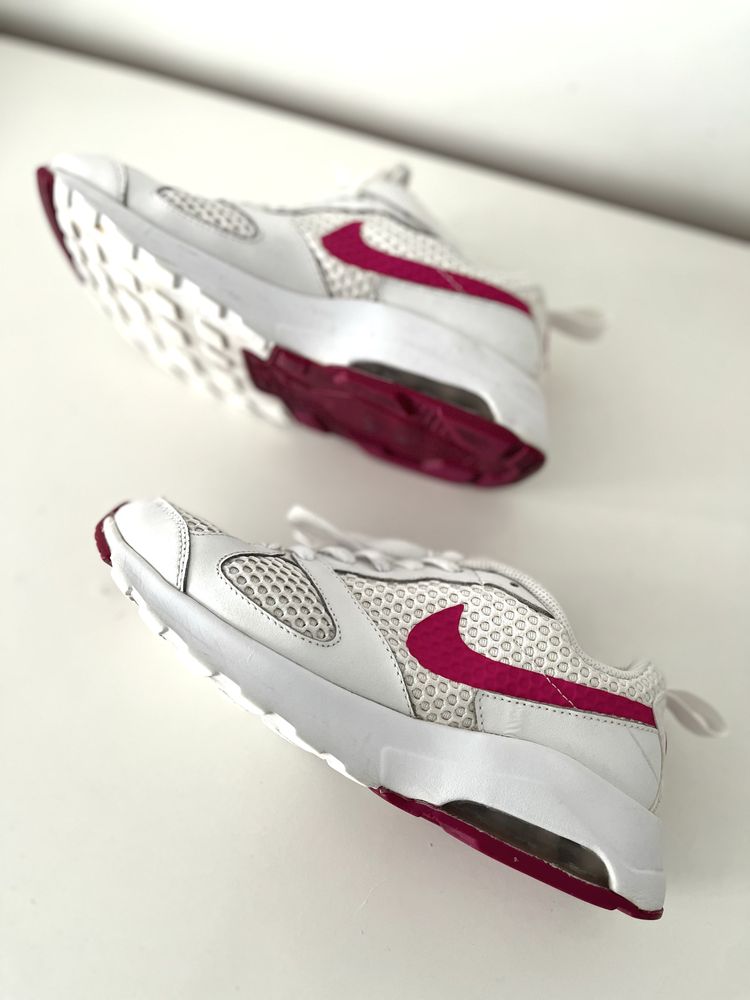 Кросівки Nike жіночі оригінал