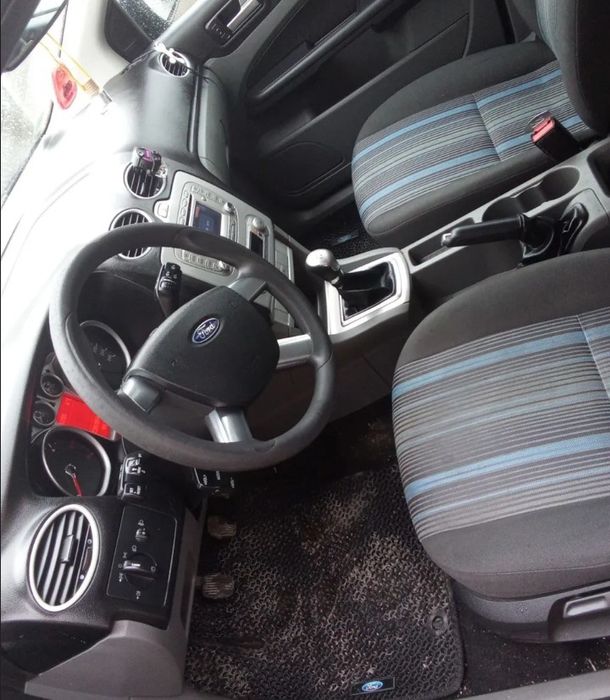 продам автомобіль