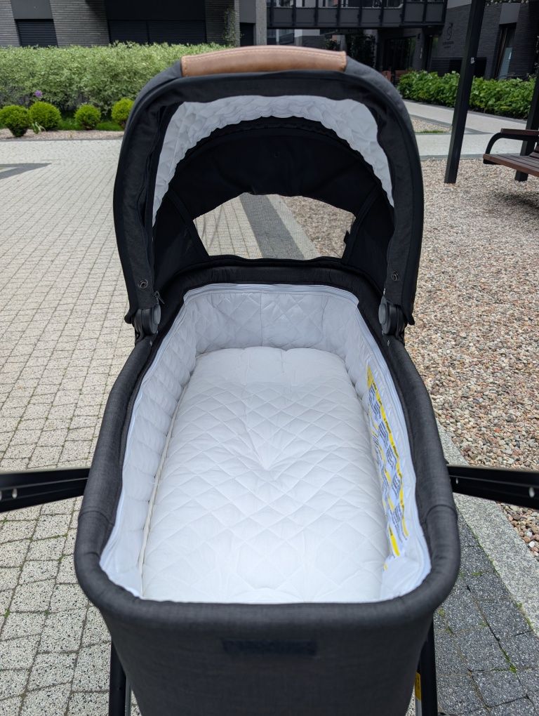 Emmaljunga NXT90+Fotelik Cybex Cloud Z i-Size