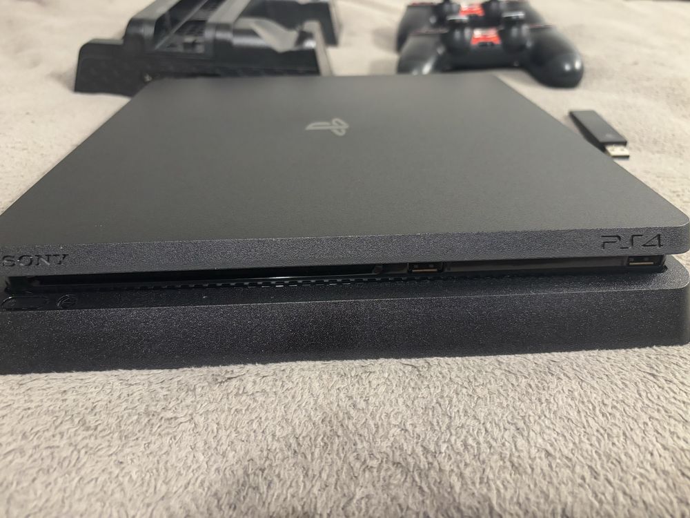 PlayStation 4,PS4 Zestaw Stan Bardzo Dobry!