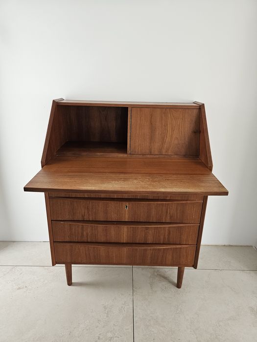 Sekretarzyk teak duński design