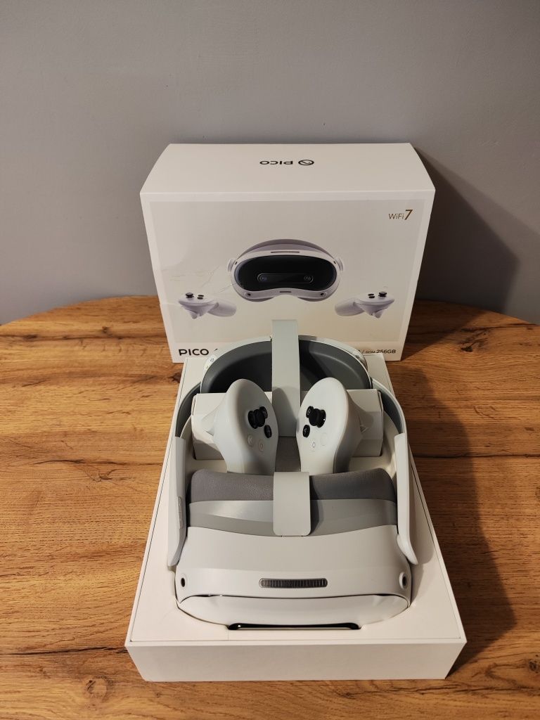 Nowe gogle VR Pico 4 Ultra ( 12/256Gb ) * Lepsze od MetaQuest *