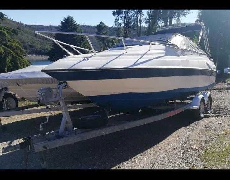 Barco Regal 222 SC Valenati, 8 pessoas Marina de Vilamoura