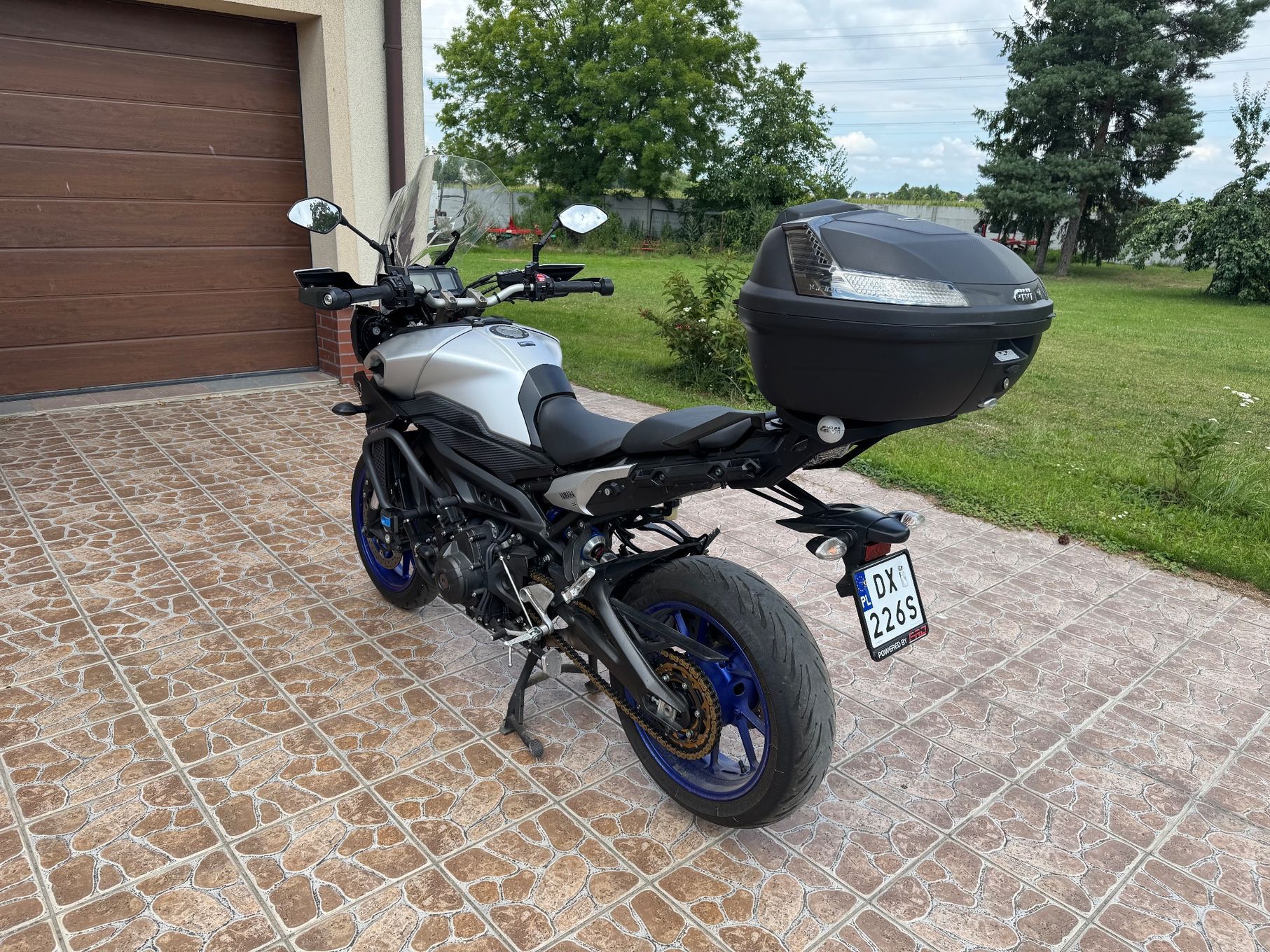 Yamaha Tracer Tracer 900, doinwestowany, Leo Vince, zadbany