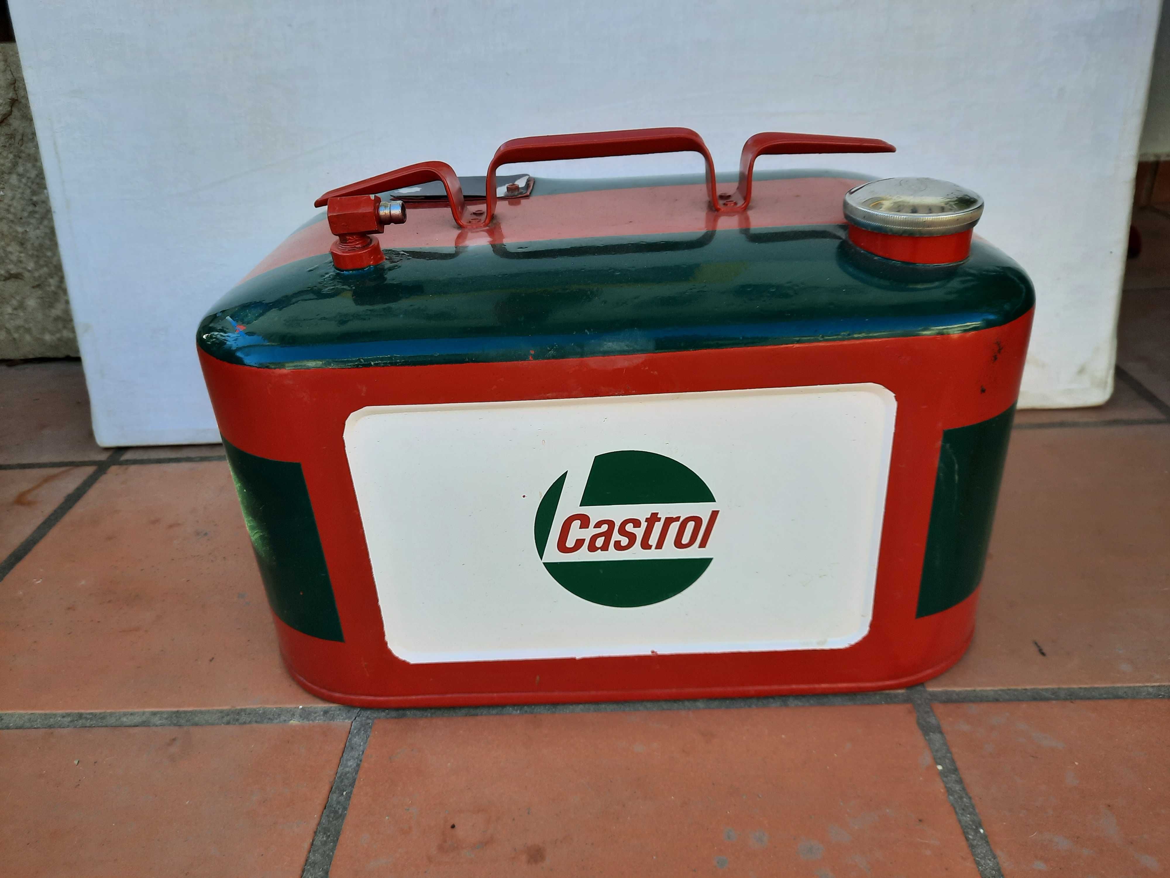 Depósito ANTIGO de combustível da CASTROL