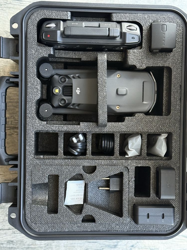 Квадрокоптер DJI Mavic 3 t