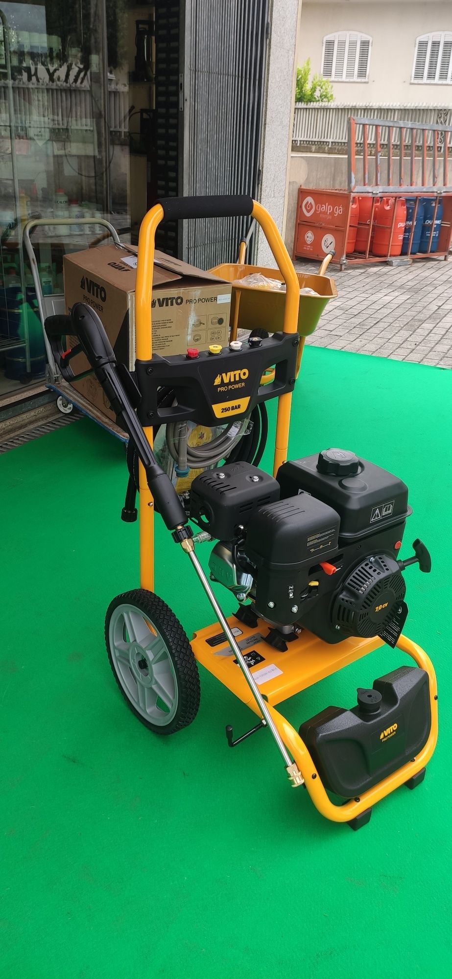 Máquina Lavar a Pressão a Gasolina Vito 250 Brs Motor 207Cc 7 CV