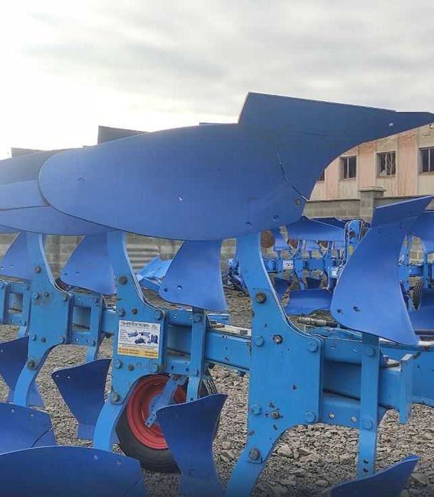 Плуг Lemken EurOpal 7 4 корп. Lemken Opal 120 із зміною ширини оранки