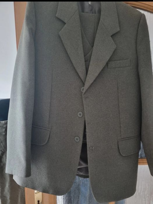 Garnitur meski 3 czesciowy