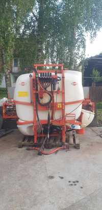 Opryskiwacz Kuhn 1200l