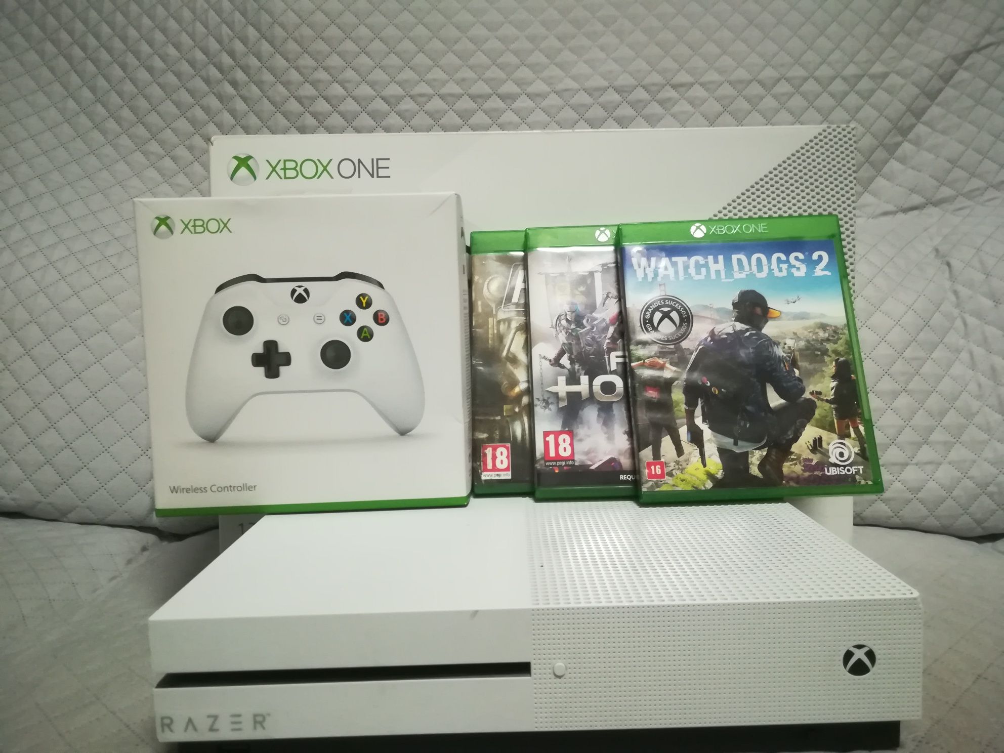 Xbox One S 1TB + Jogos Digitais e Físicos + Oferta