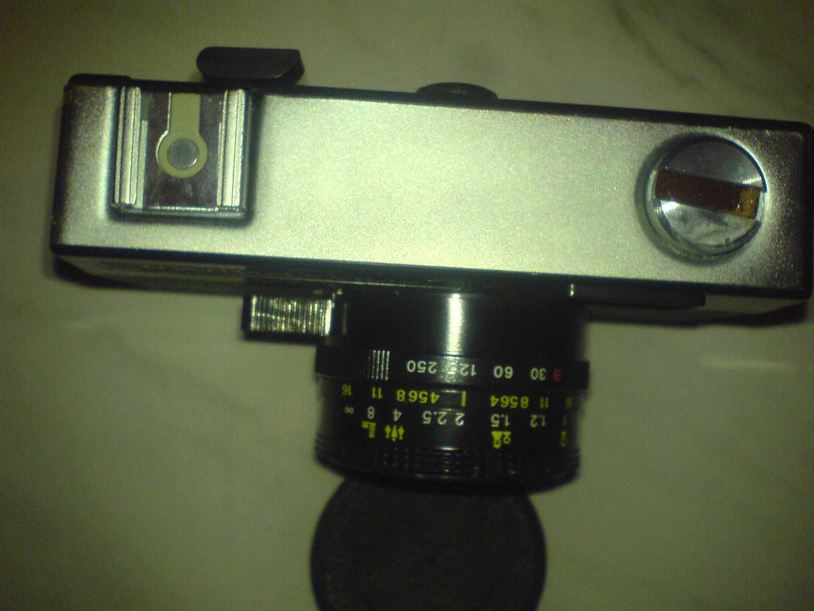 Aparat Fotograficzny analog VILIA + futerał zabytek ZSRR sprawny