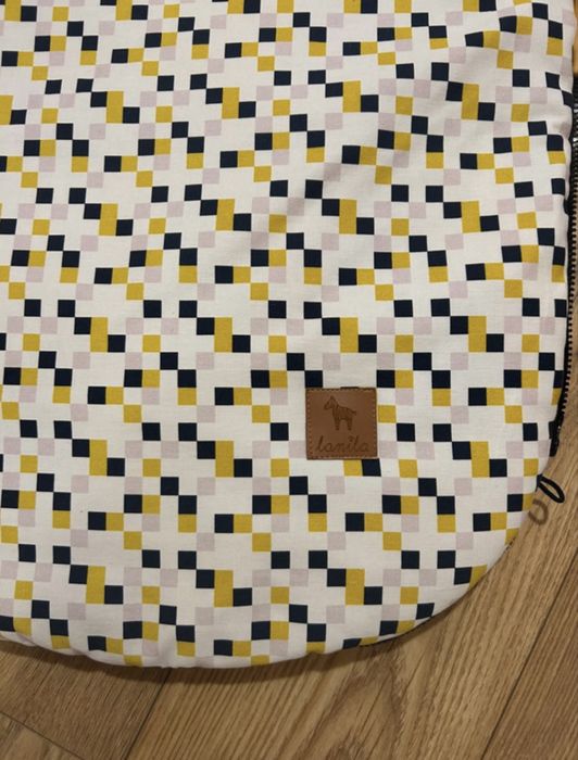 Piekny cieply spiworek Lanila