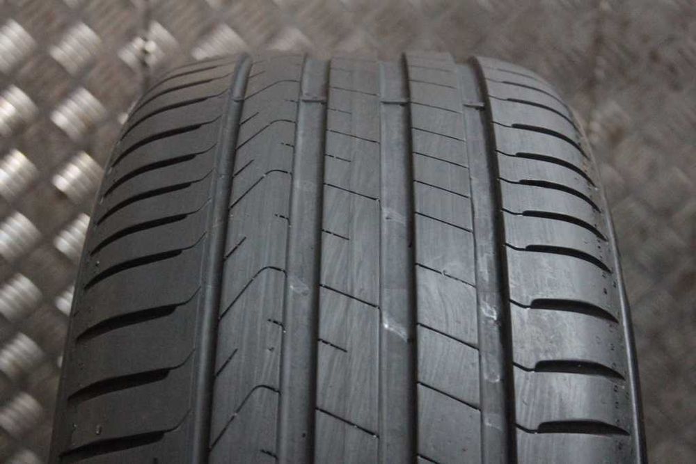 225/45/17 Pirelli Cinturato P7 AO 225/45 R17 91Y