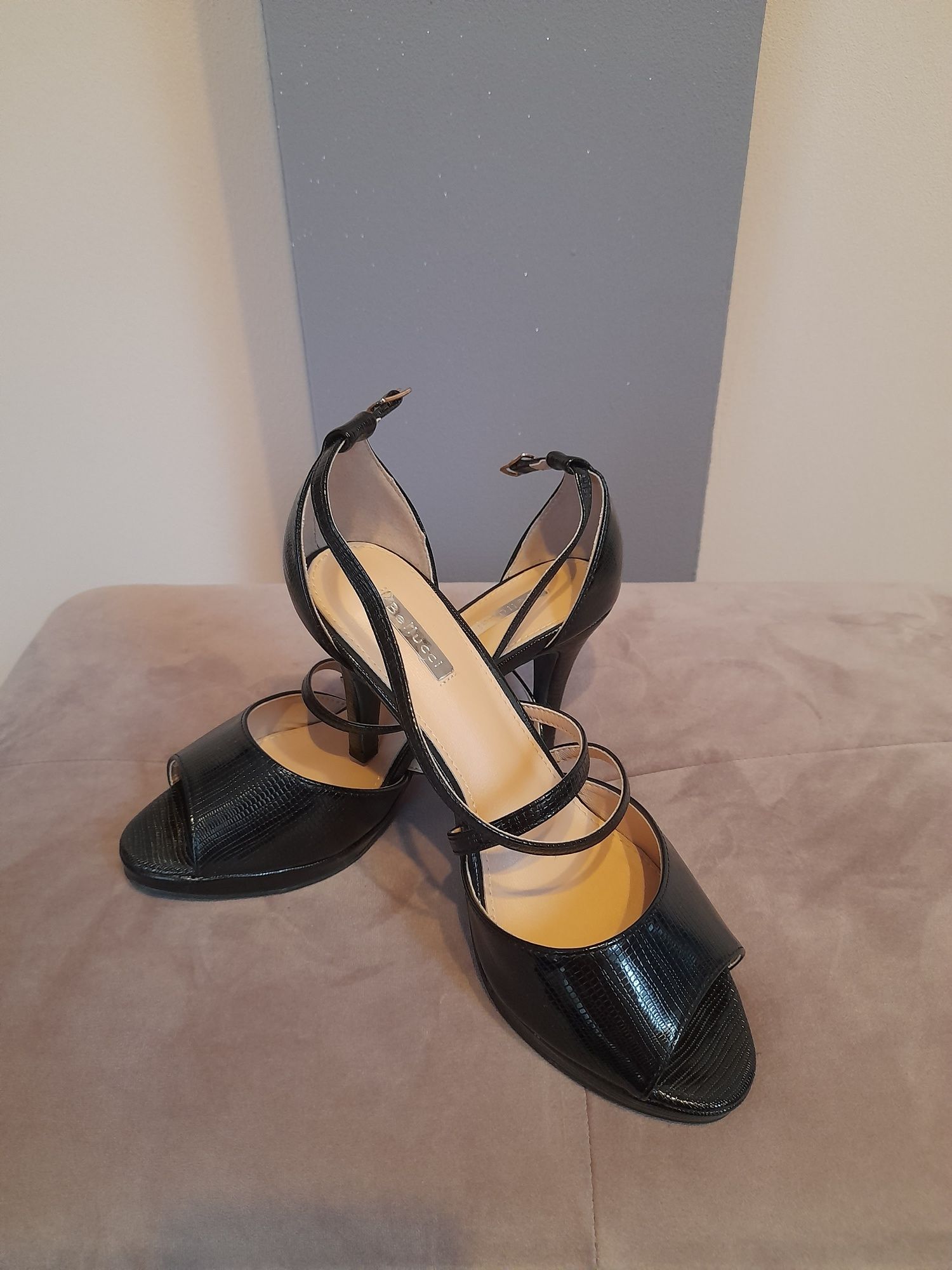 Buty damskie nowe