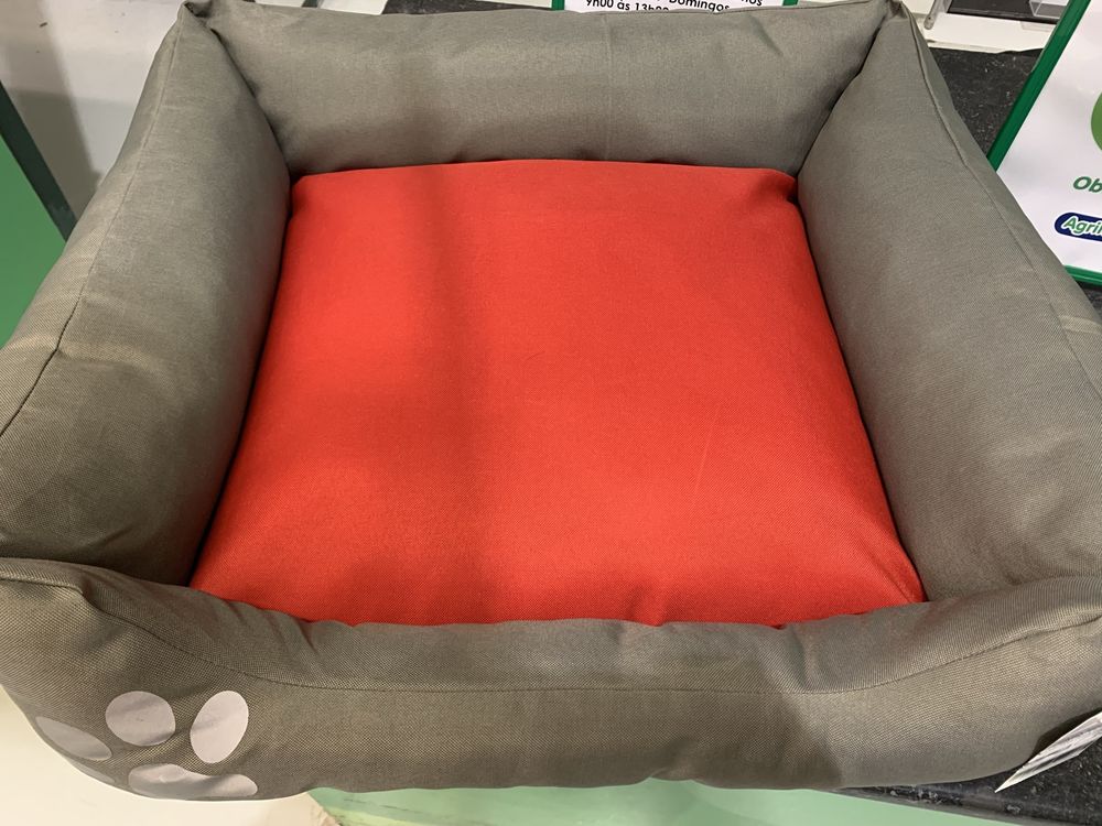 Cama para cão nova