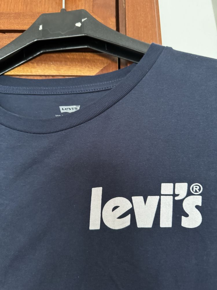 Tshirts  Levi’s -  S preto branco e azul