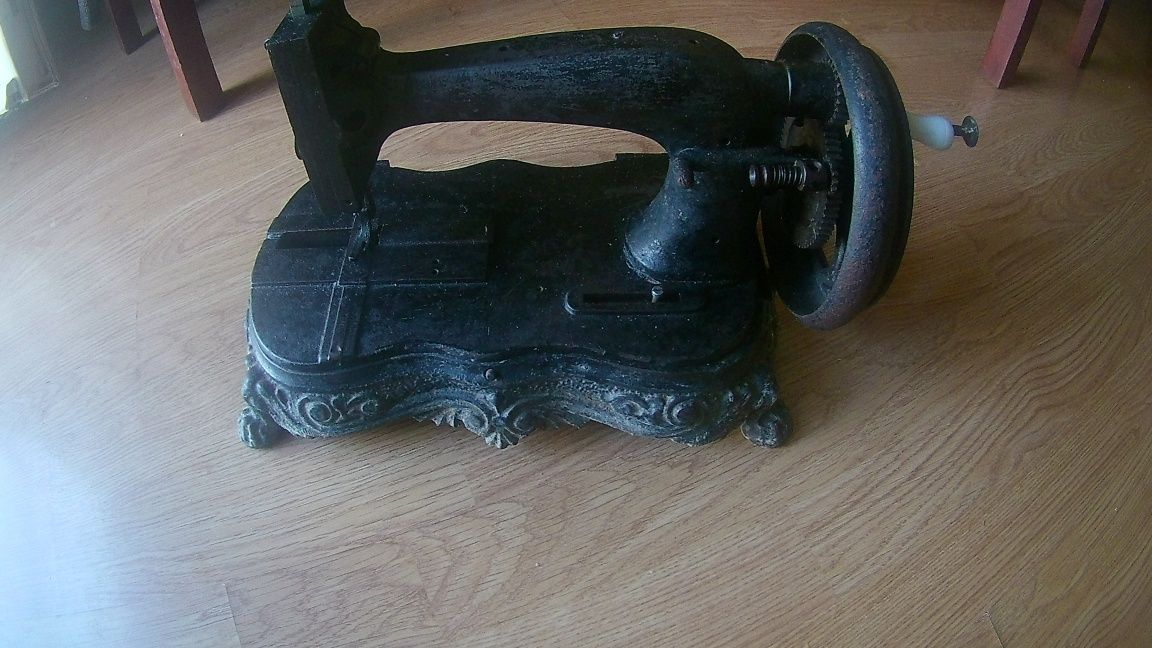 Clemens Müller Máquina de costura Vintage