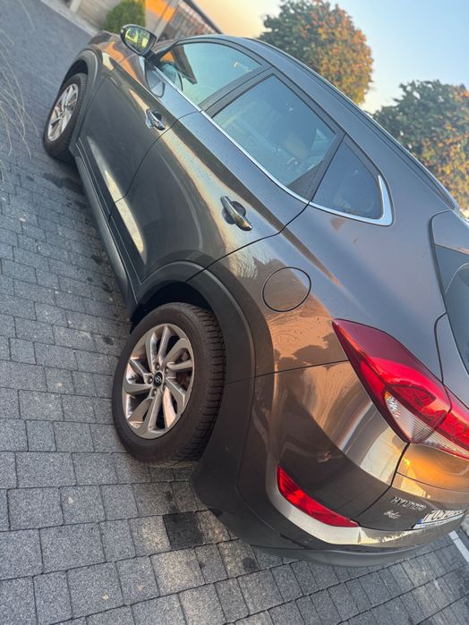 Sprzedam Hyundai Tucson, skóra , automat