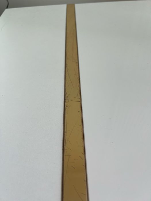 Stolik kawowy biały złoto