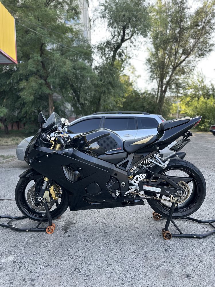 Мотоцикл Suzuki GSX-R 750 На Доках