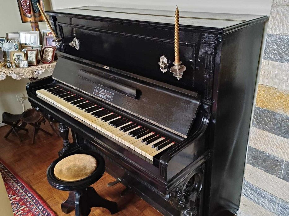 Piano Vertical Antigo H. KLEIN (Paris) – Fundada em 1844
