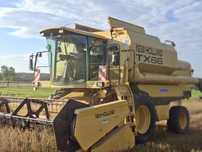 Kombajn zbożowy New Holland TX66
