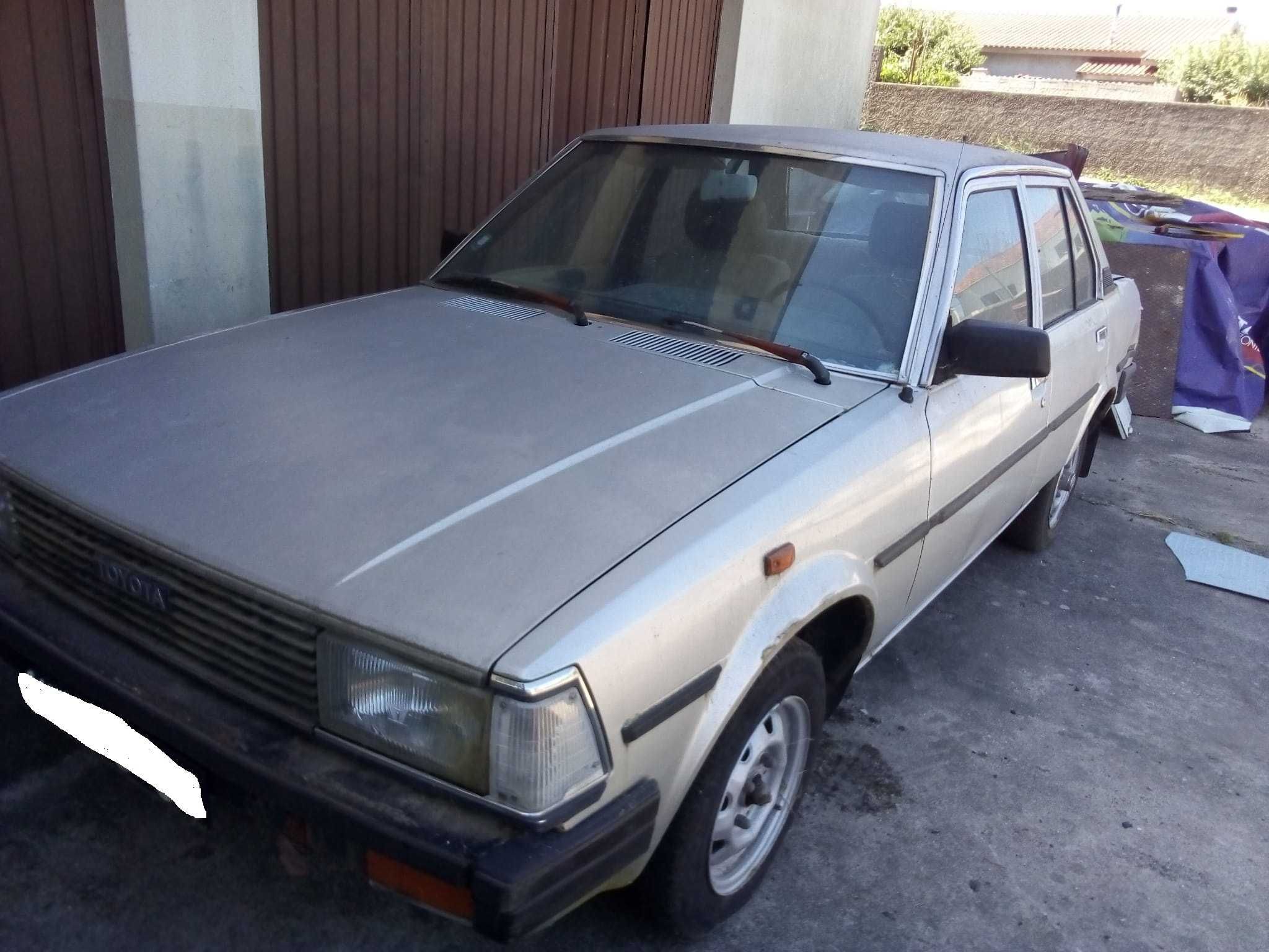 3 Toyotas para restauro