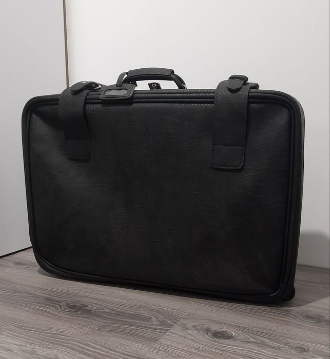 Валіза, чемодан чорний великий