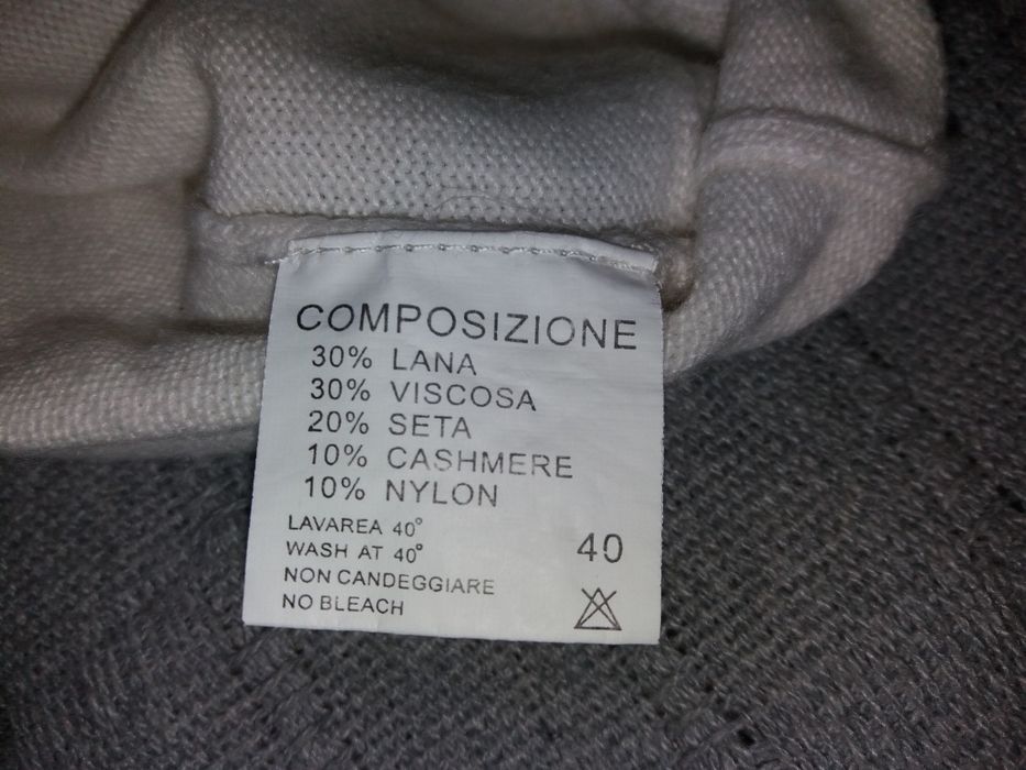 Camisola sem mangas beje