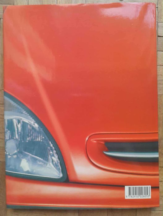 Livro "Citroen, 80 anos de futuro"