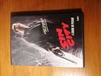 Filme semi novo(sin City)