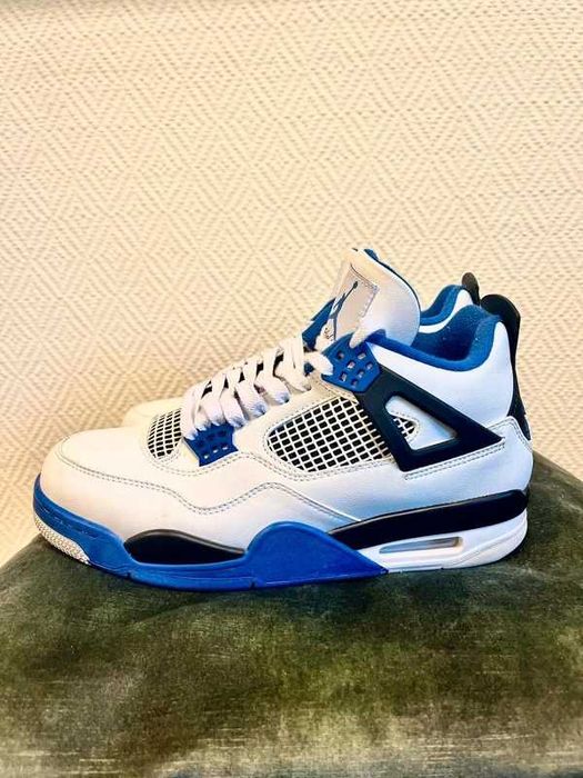 Buty meskie Mokasyny Nike_Jordan_4_Retro_Motorsports  R.39