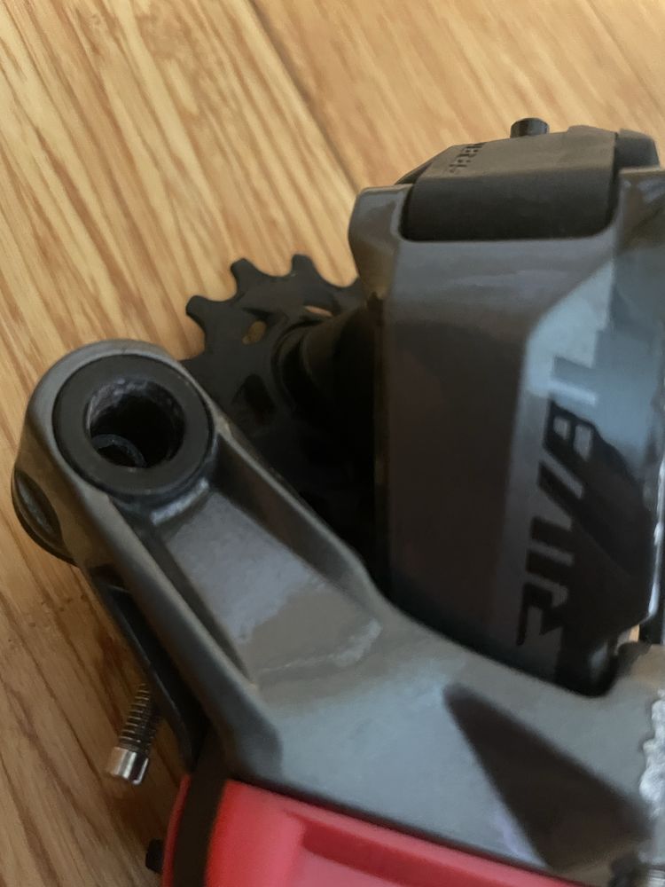 Sram Rival Xplr Axs 12 przerzutka tylna