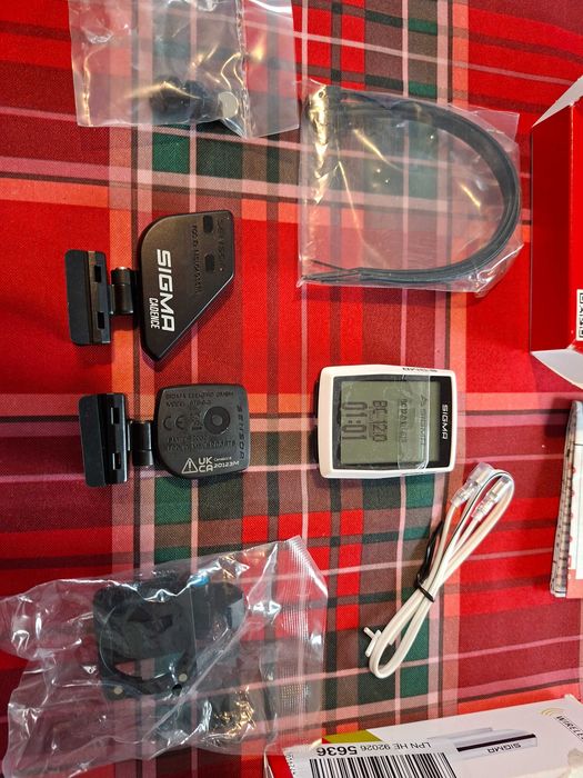 Licznik rowerowy przewodowy Sigma Sport BC 12.0 WR 12210