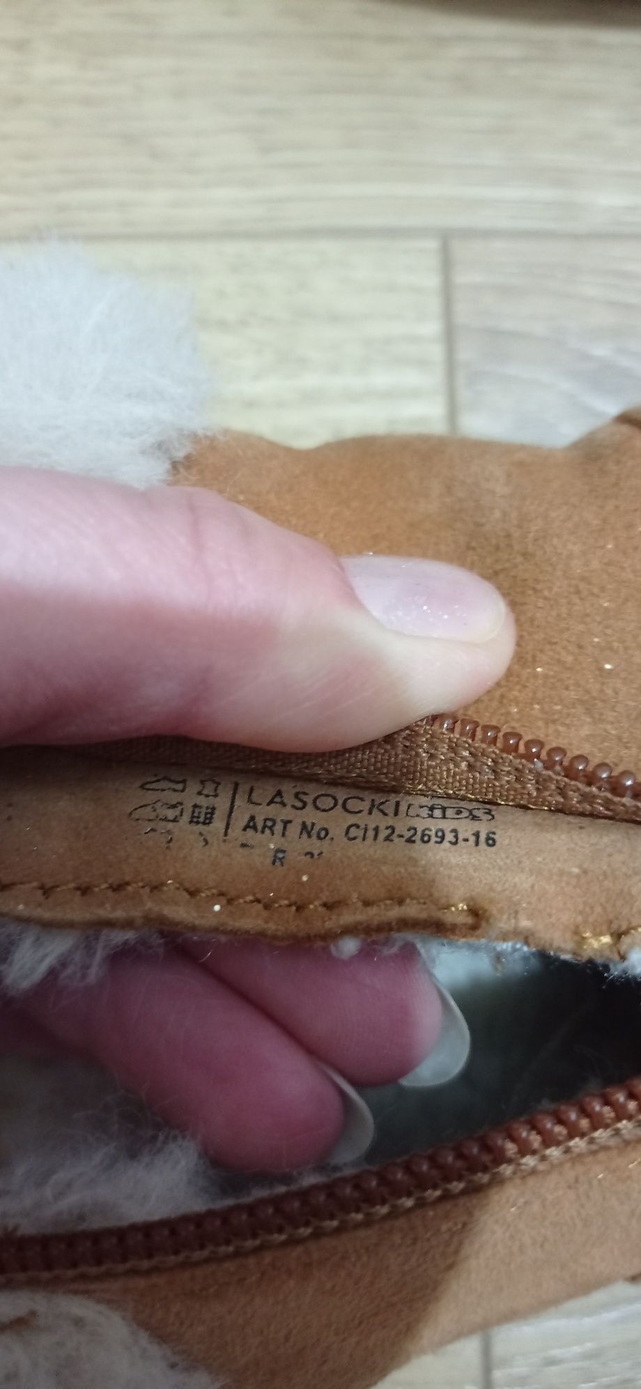 Kozaki zimowe z brokatem Lasocki rozmiar 22