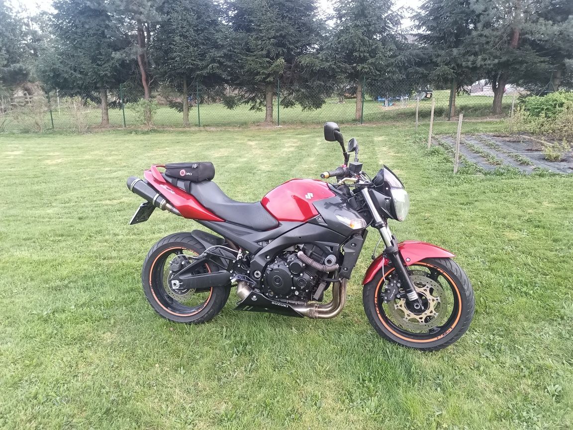 Suzuki  GSR 600 rok 2008