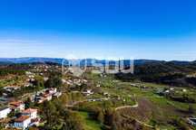 Moradia T5 em Cabeceiras de Bastos