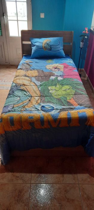 Cama + Colchão = 50€