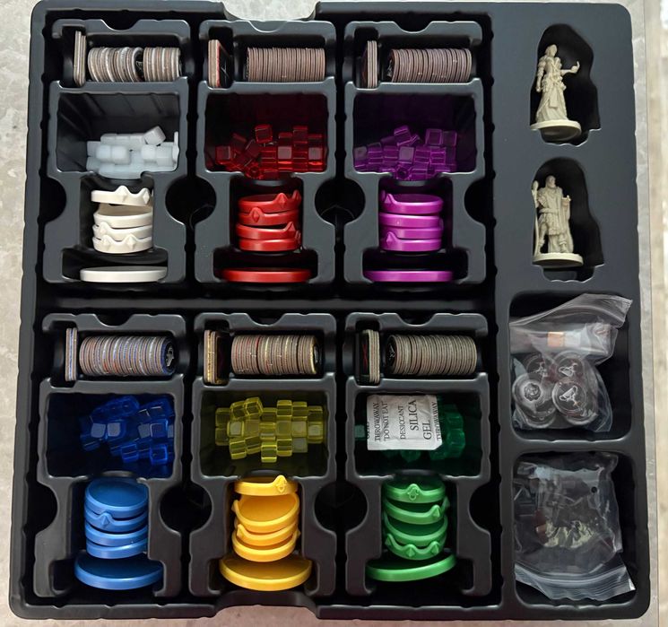 Black Rose Wars: Odrodzenie + Rotas Box + Śmiertelne Maski