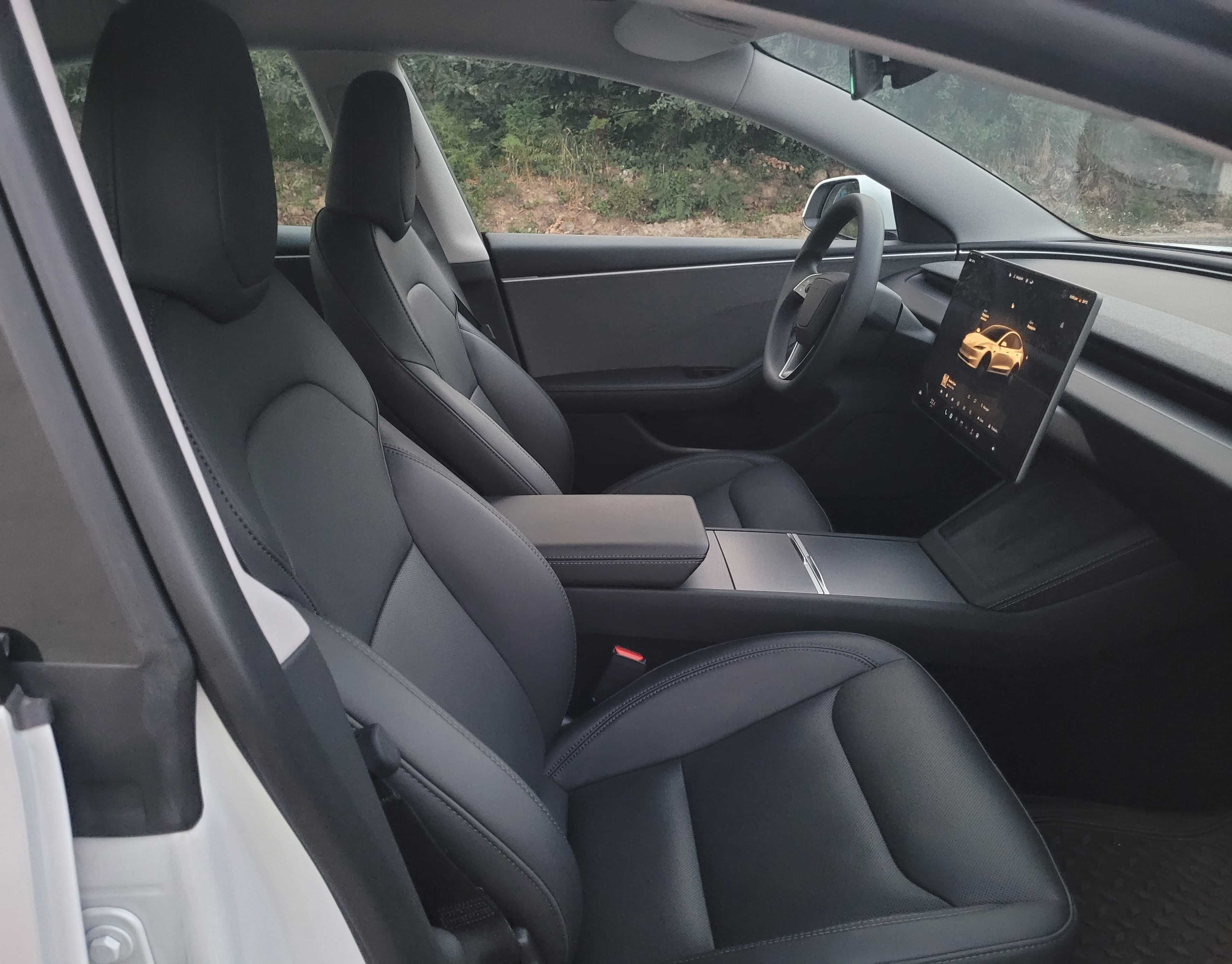 Tesla Model 3 2024 com novo (Highland de 2024 com 20.000Km)