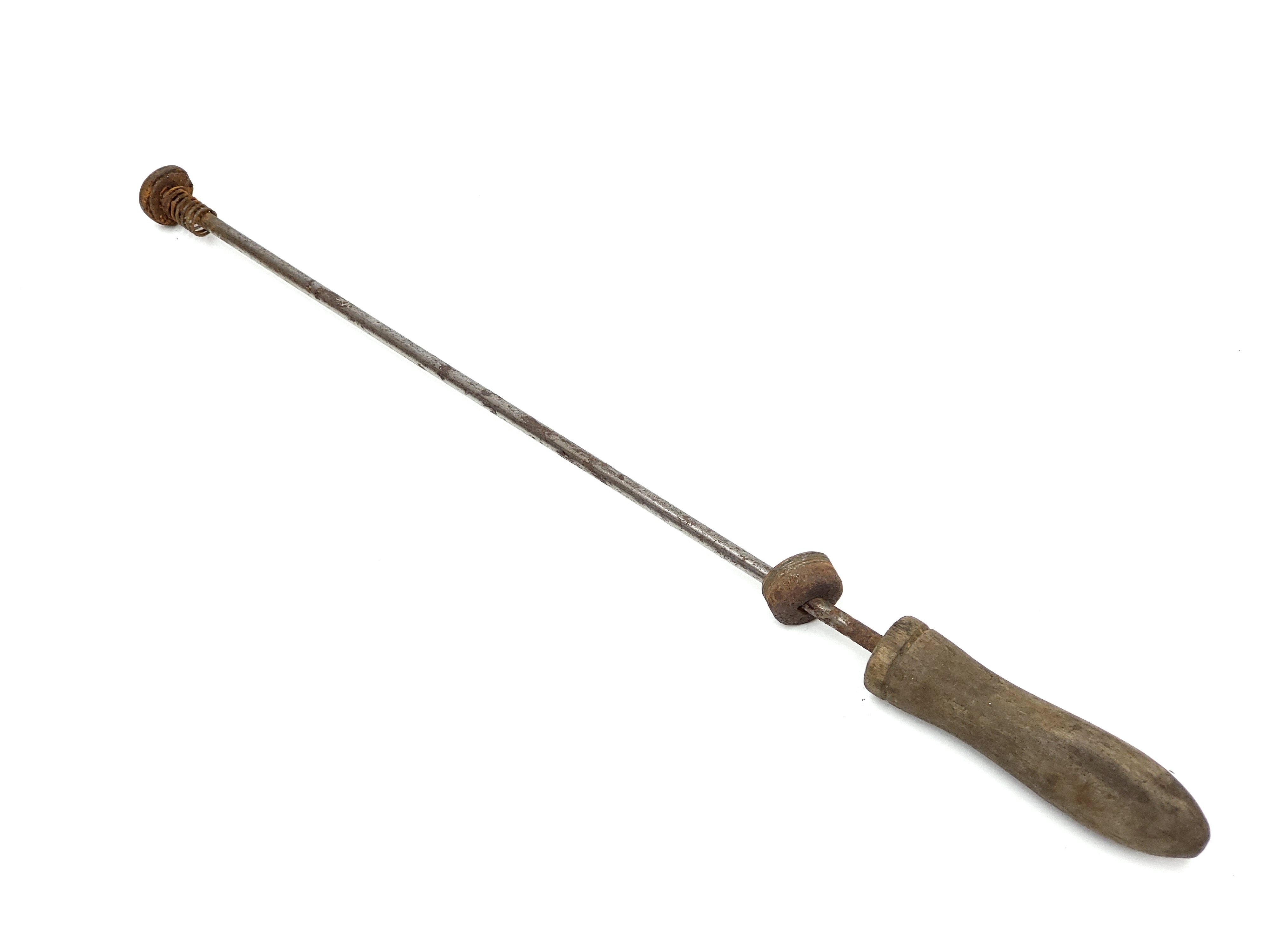 Tłoczek ramię pompki ZZR Romet drewniana rączka PRL 38-39 cm