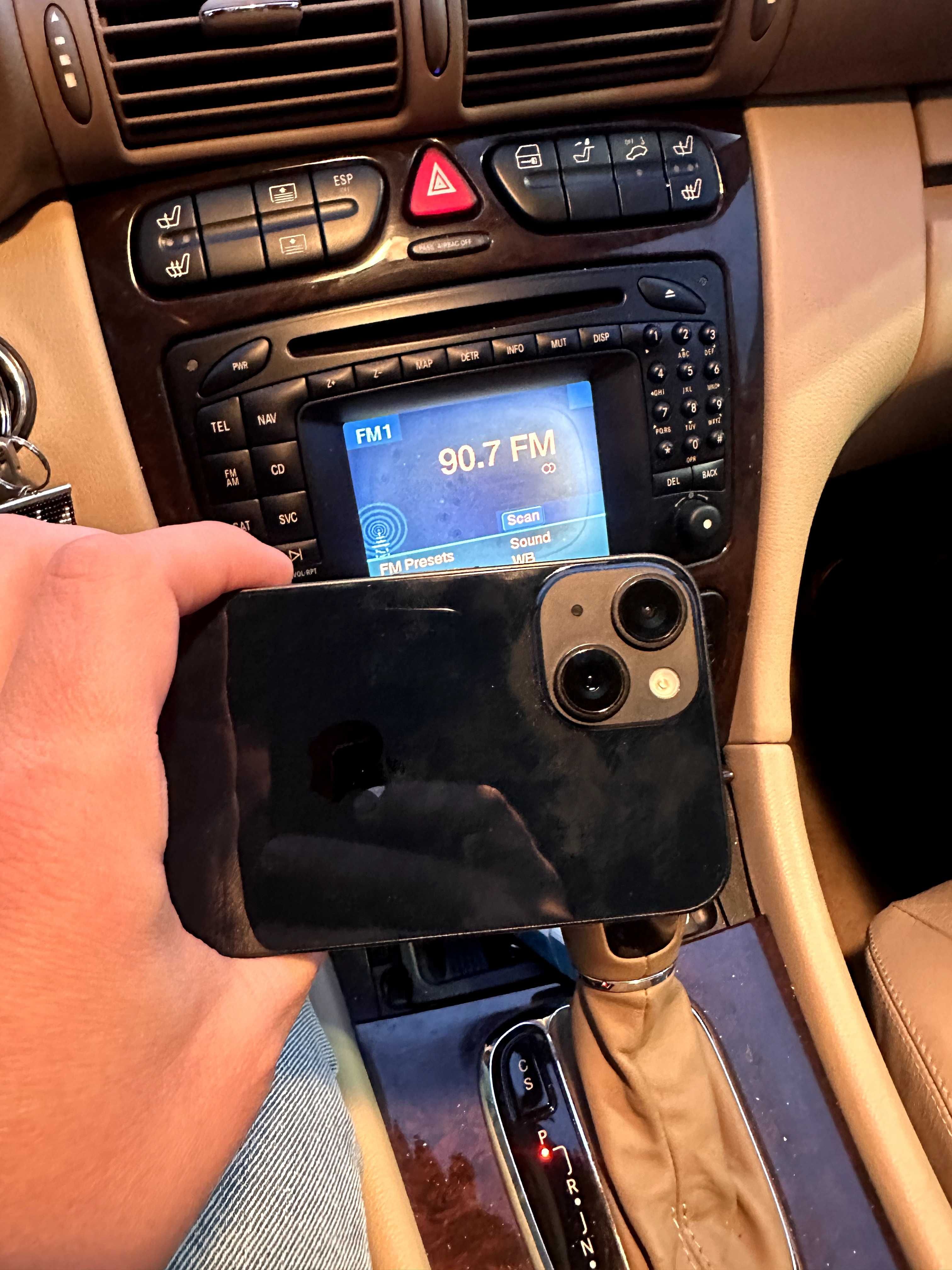 IPHONE  14 новий